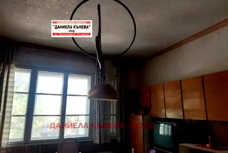 Етаж от къща в Русе, Център