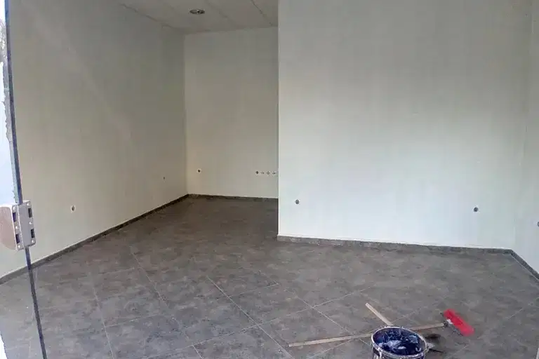 Shop in Kyrdjali, Centyr