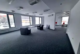 Офис в Студентски