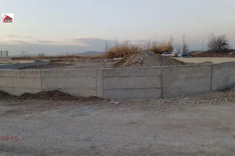Plot in Oblast Pazardjik, Zvynichevo