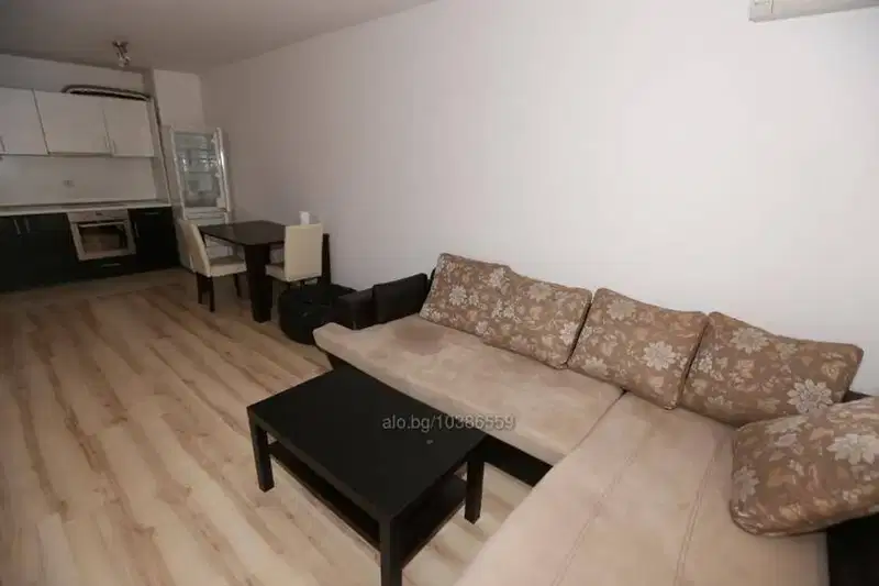 3-bedroom apartment in Burgas, Lazur