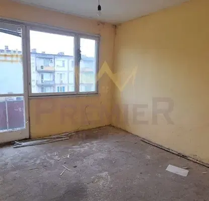 Photo 2 — 4-bedroom apartment in Oblast Varna, Devnya