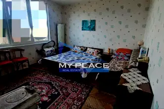 Двустаен апартамент в Шумен, Център