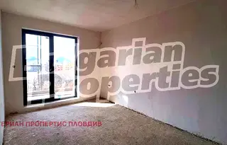 Двустаен апартамент с южна тераса в кв. Кършияка, Пловдив