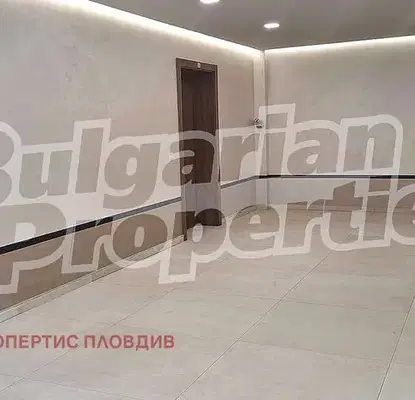 Снимка 3 — Двустаен апартамент в Пловдив, Западен