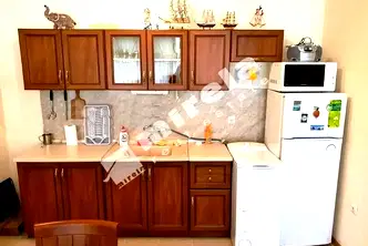 Двустаен апартамент в Бургас, Китен