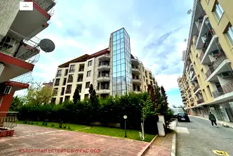 Двустаен апартамент в Бургас, к.к. Слънчев бряг