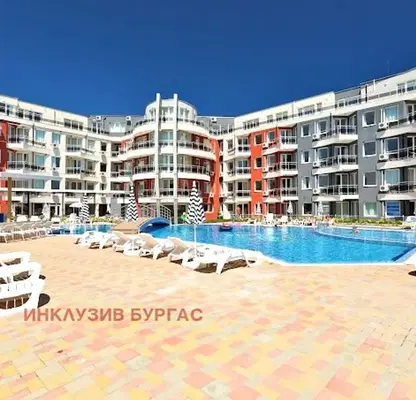 Снимка 2 — Едностаен апартамент в Бургас, с. Лозенец