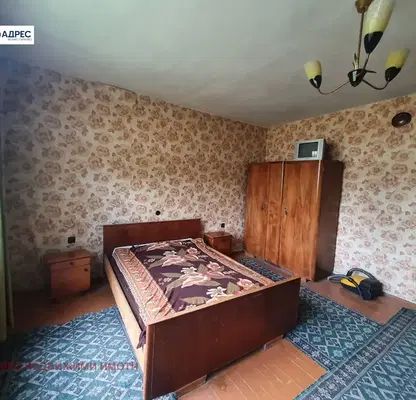 Снимка 3 — Етаж от къща във Велико Търново, Павликени