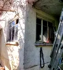 Къща в Раз, Промишлена зона - Запад