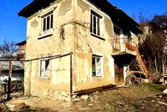 Къща в Благоевград, с. Винои