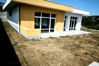 Къща в Бургас, с. Черни връх