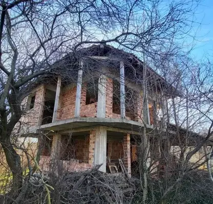 Снимка 2 — Къща с 4 спални в с. Божаново, област Добрич