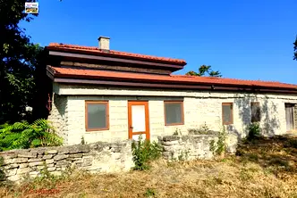 Къща в Добрич, с. Българево
