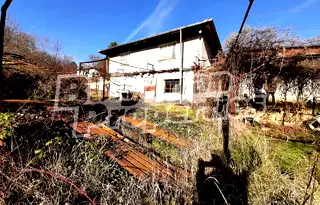 Къща в Габрово, с. Гоздейка