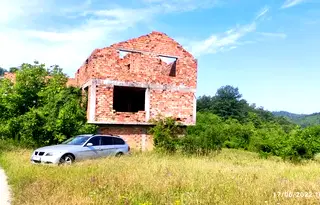 Къща в Ловеч, с. Голям извор