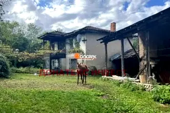 Къща в Пловдив, с. Слатина