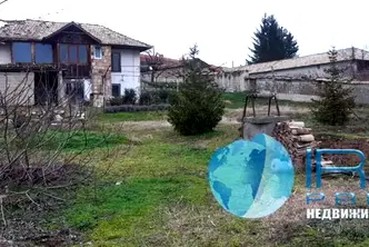 Къща в Шумен, с. Васил Друмев