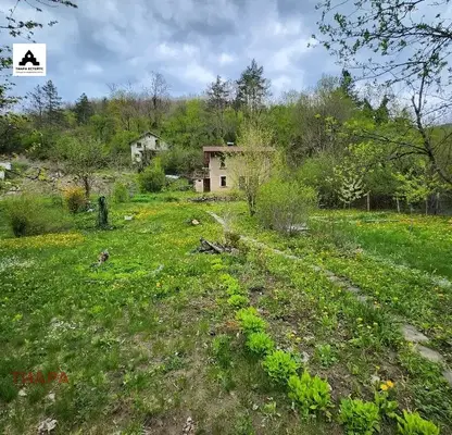 Снимка 4 — Къща в София, с. Реброво