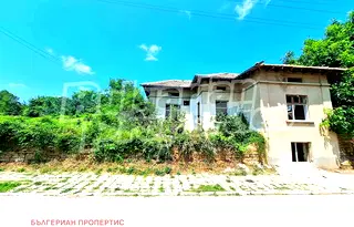 Къща в Търговище, с. Баба Тонка