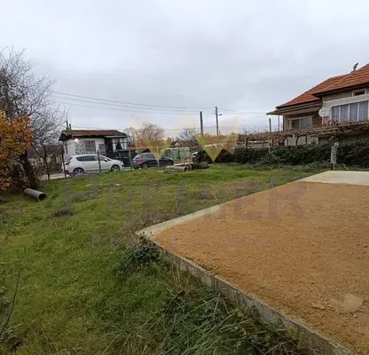 Снимка 5 — Къща във Варна, с. Старо Оряхово