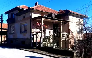 Къща във Велико Търново, Елена