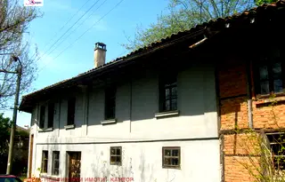Къща във Велико Търново, Елена