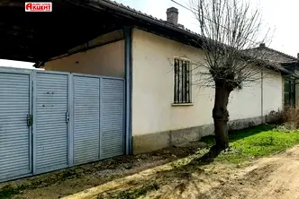 Къща във Велико Търново, с. Драганово