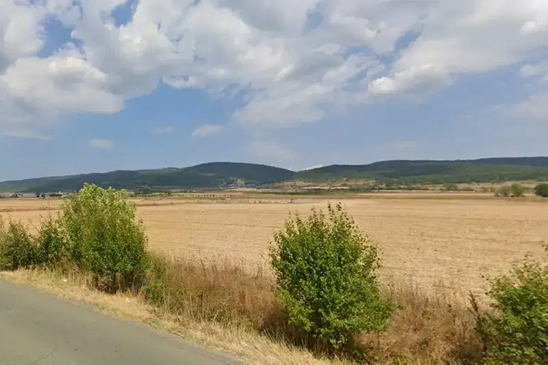 Земеделски имот в Бургас, с. Руен