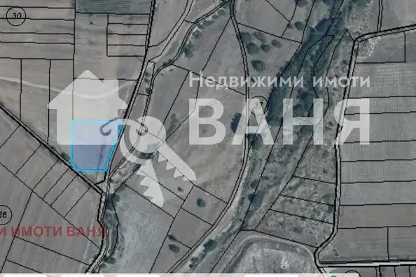Земеделски имот в Пловдив, Карлово
