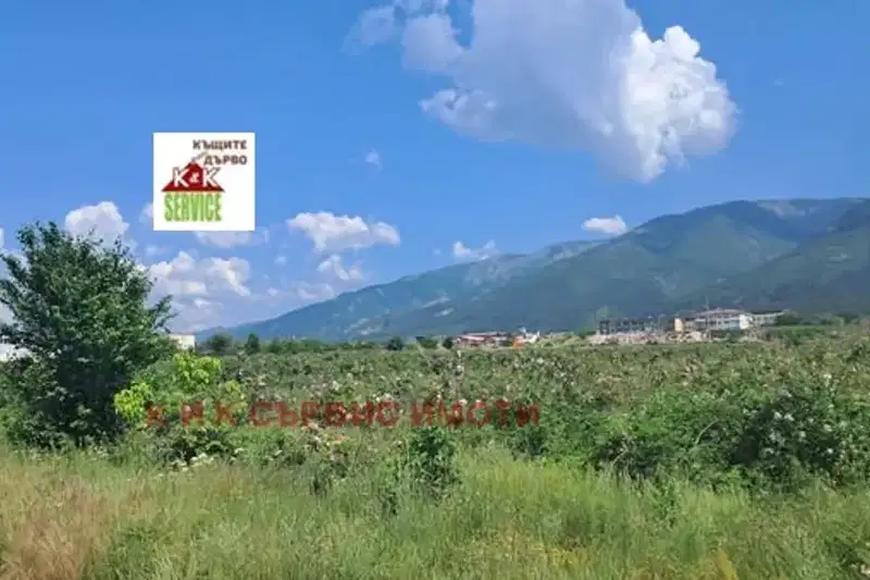 Земеделски имот в Пловдив, Сопот