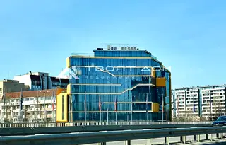 Офис в София, Изток