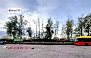 Парцел в Перник, Изток