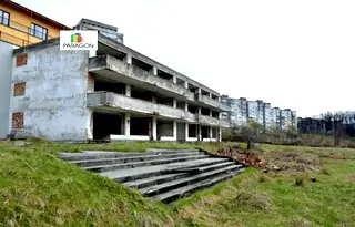 Парцел в Габрово, Младост