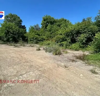 Photo 5 — Plot in Shumen, Trakiya