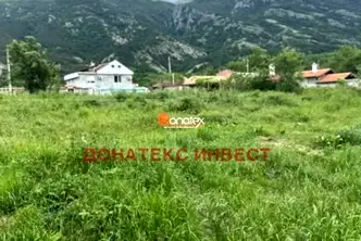 Парцел в Пловдив, Карлово
