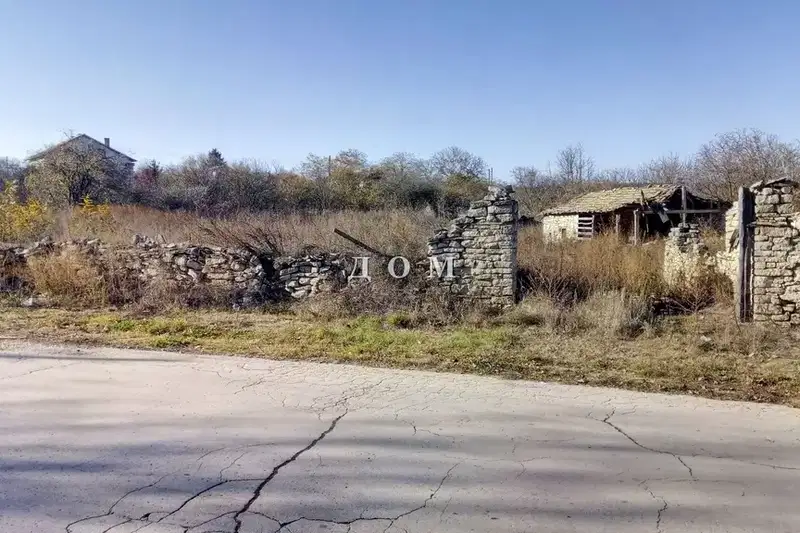 Парцел в Шумен, с. Върбак