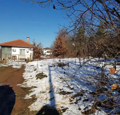 Photo 2 — Plot in област София, Ботев