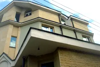 Промишлена сграда в София, Лозенец