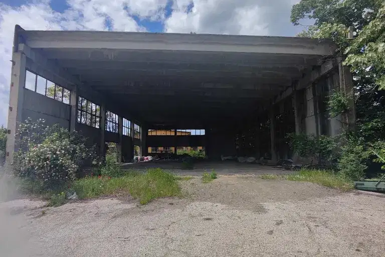 Industrial Building in Oblast Plovdiv, Karlovo