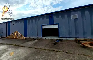 Склад в Ловеч, Луковит