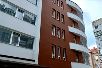 Тристаен апартамент в Русе, Център