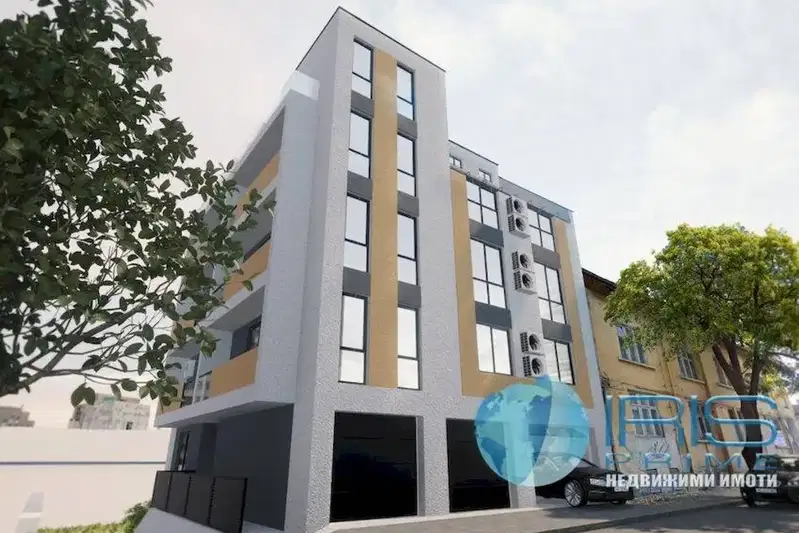 3-bedroom apartment in Shumen, Centyr