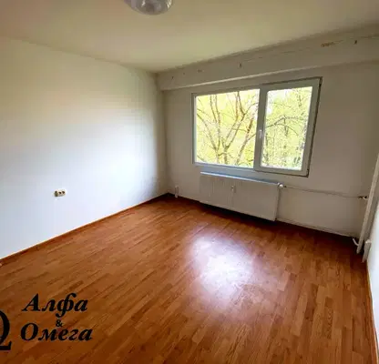 Снимка 3 — Тристаен апартамент в Русе, Чародейка - Юг