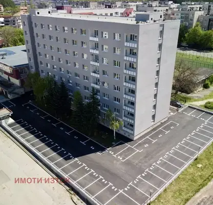 Photo 2 — 3-bedroom apartment in Pernik, Iztok