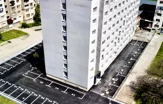 Тристаен апартамент в Перник, Изток