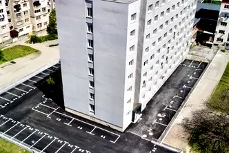Тристаен апартамент в Перник, Изток