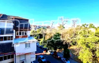 Тристаен апартамент в Пловдив, Кършияка