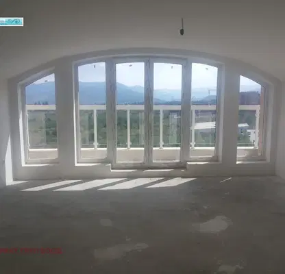 Photo 3 — 3-bedroom apartment in Sofiya, Mladost 4