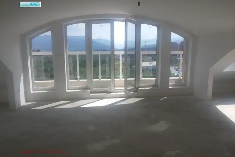 3-bedroom apartment in Sofiya, Mladost 4